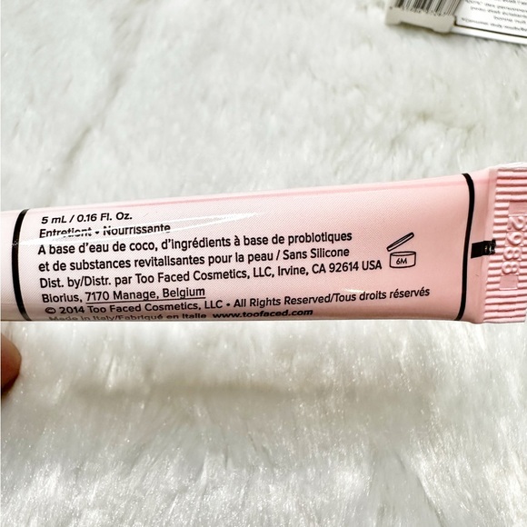 NIB Too Faced X2 Hangover Rx Replenishing Face Primer Mini 5ml Bundle of 2 - Picture 5 of 5